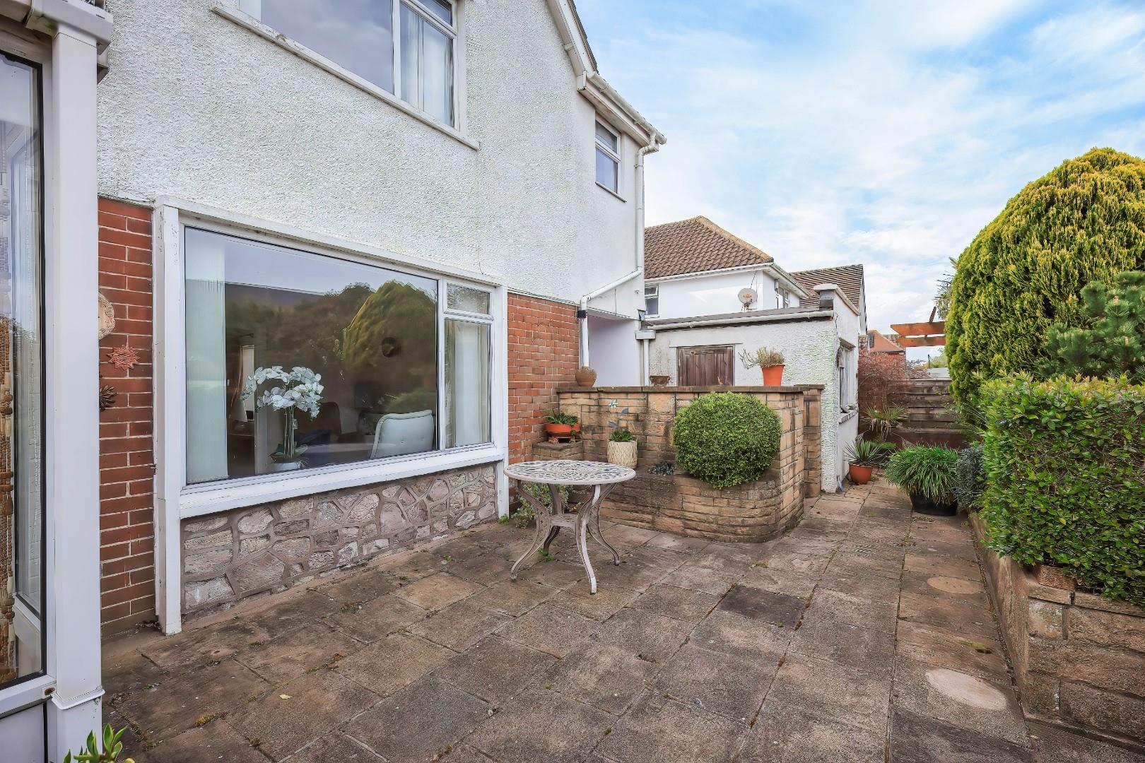 23 Knowbury Avenue, Penarth, CF64 5RX